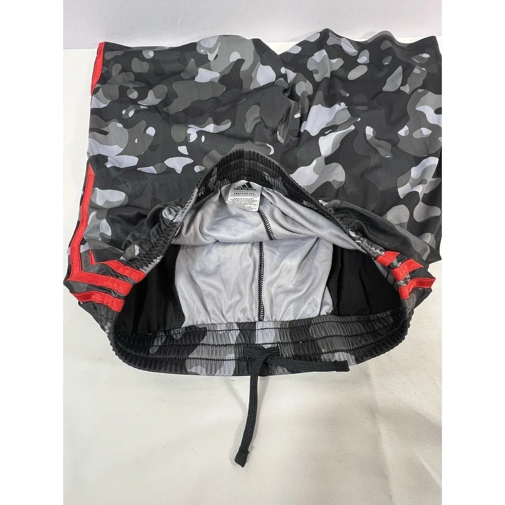 Boys Adidas Athletic‎ Shorts Gray w/ Red Side Stripes-Size XL